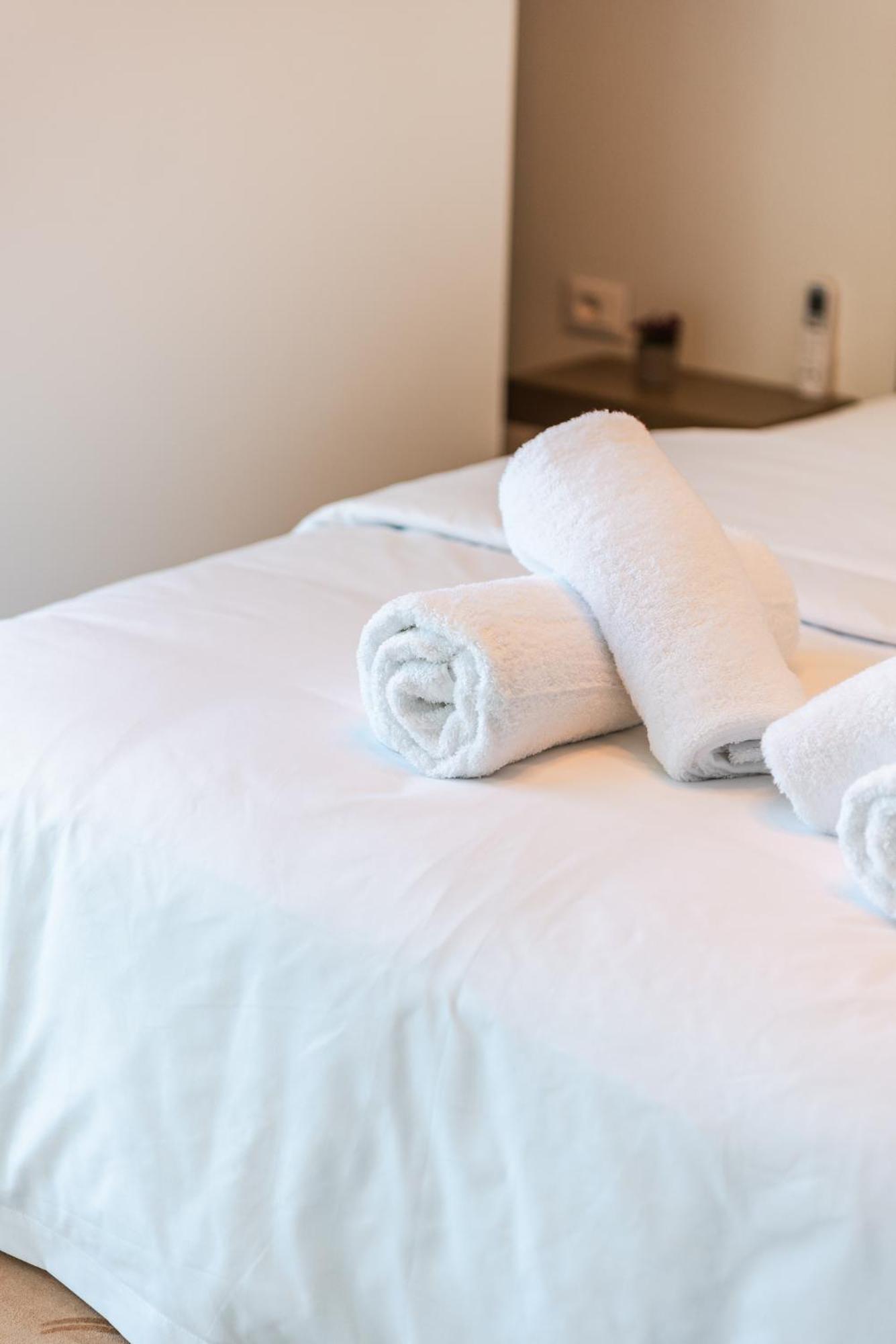 דורס Marina Luxury Suites By Ps מראה חיצוני תמונה